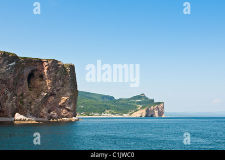 Quebec, Kanada. Perce und Rocher Perce (Perce Rock). Stockfoto