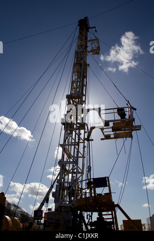 Shale Gas Rig Cuadrilla Resources Bohrgeräte am Shale Gas Drill Site, Presse Hall Farm, Singleton, Blackpool, Lancashire, VEREINIGTES KÖNIGREICH Stockfoto