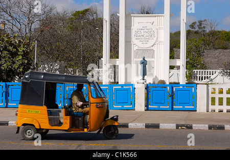 Indien, Pondicherry Territoriums, Pondicherry, ein Überbleibsel der französischen Anwesenheit, das Kriegerdenkmal Stockfoto