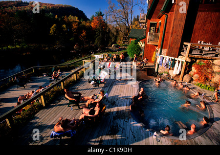 Kanada, Provinz Quebec, Laurentides Bezirk, Spa-Eisbär-Club in der kleinen Stadt im Piemont Stockfoto