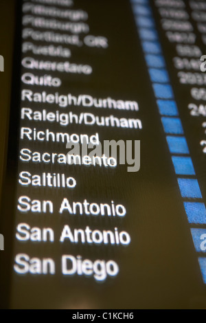 Ankünfte und Abflüge, George Bush Intercontinental Airport Flughafen, Houston, Texas, USA Stockfoto