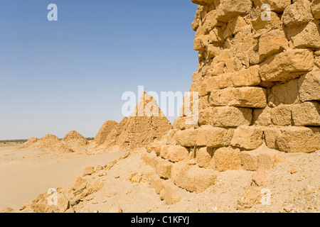 Sudan hohe Nubien Provinz Ash Shamaliya Wüste Baiyuda (Ost-Sahara) Nuri Ausgrabungsstätte Pyramiden als Gräber für Stockfoto