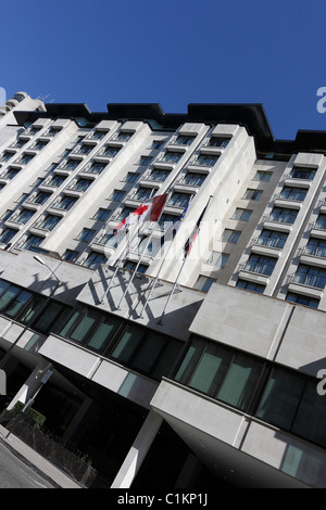 Das Four Seasons Hotel London Park Lane. Stockfoto
