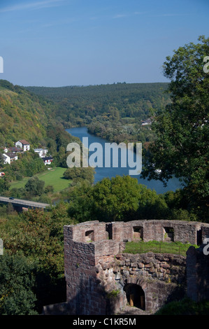 Deutschland, Wertheim. Sehen Sie in der Nähe von Zusammenfluss von Tauber & Mains vom Hügel Burgruine Hohenburg. Stockfoto