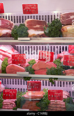 Fleisch in Vitrine, St Tropez, Var, Provence, Provence-Alpes-Côte d ' Azur, Frankreich Stockfoto