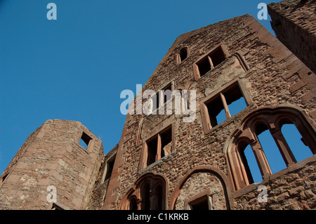 Deutschland, Franken, Wertheim. Ruinen der Burg aus dem 12. Jahrhundert Hohenburg. Stockfoto