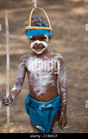 Einheimische junge in tribal Kostüm. Laura, Queensland, Australien Stockfoto