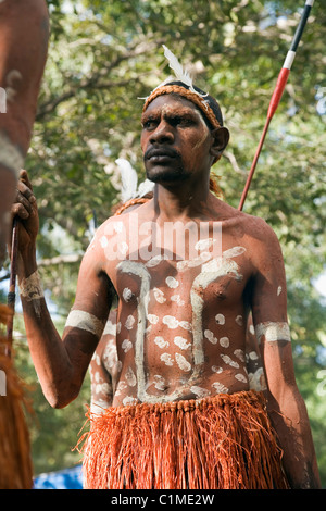 Einheimische Tänzer aus der Aurukun Gemeinschaft beim Laura Aboriginal Dance Festival. Laura, Queensland, Australien Stockfoto