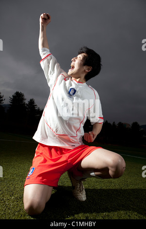 Fußballer mit koreanischen Nationalmannschaft Trikot in Chugju, Chungbuk, Korea Stockfoto