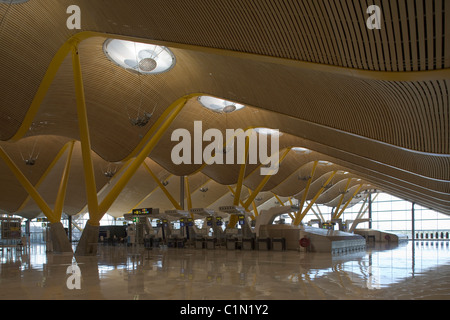 Madrid, Terminal 4 Flughafen Barajas, Architekt des Terminal 4 Krieg der britischen Stararchitekt Und Pritzker-Preisträger Rogers Stockfoto