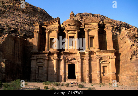 Jordan, nabatäische archäologische Stätte von Petra als Weltkulturerbe der UNESCO, El Deir (Kloster) aufgeführt. Stockfoto