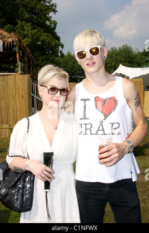 Kelly Osbourne und Luke Worrall Mahiki an der Henley Regatta Henley, England-03.07.09 Stockfoto