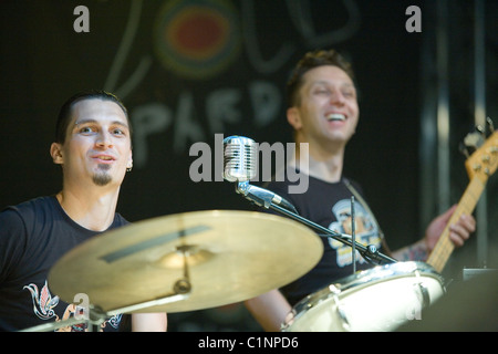 Mitglieder der Band Mystery Gang führen auf das Konzert in Budapest, Ungarn, 2010. Stockfoto