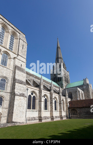 externen des südlichen Querschiffs der Chichester Kathedrale Stockfoto