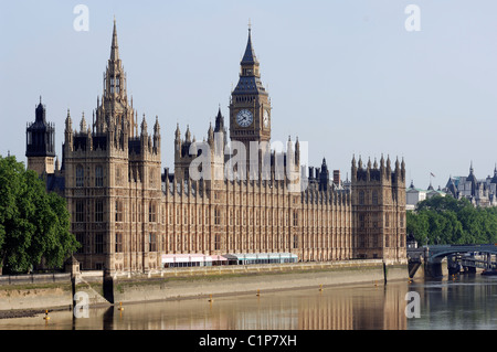 Houses of Parliament mit Big Ben und Themse, Westminster, London, Vereinigtes Königreich Stockfoto