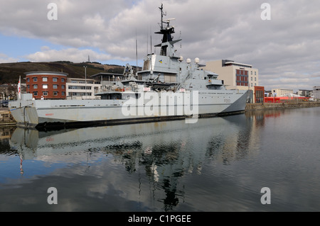 HMS Mersey - ein Fluss Klasse Fischerei, die Patrouille Schiff der Royal Navy in Swansea Marina Glamorgan Wales Cymru UK GB vor Anker Stockfoto