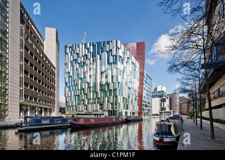 Carmine Gebäude in Merchant Square, Paddington Basin, entworfen vom Architekten Mossessian & Partner. Stockfoto