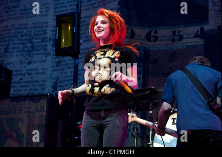 Hayley Williams von Paramore unterstützt keinen Zweifel an der ersten Midwest Bank Amphitheater Chicago, Illinois - 11.07.09 Stockfoto