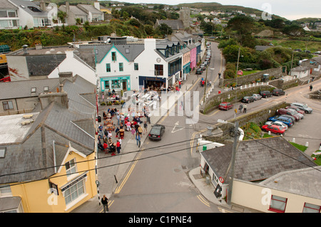 Republik von Irland, County Cork, Baltimore, Dorf von oben gesehen Stockfoto