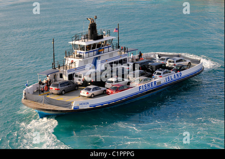 Autofähre transportiert Autos von Fisher Island, Miami, Florida Stockfoto