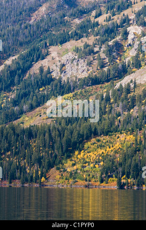 Teton Range Mountains, Ansichten von Jenny Lake, Mt. St. John, hängenden Canyon, Rockchuck Peak, Grand-Teton-Nationalpark, Wyoming, USA Stockfoto