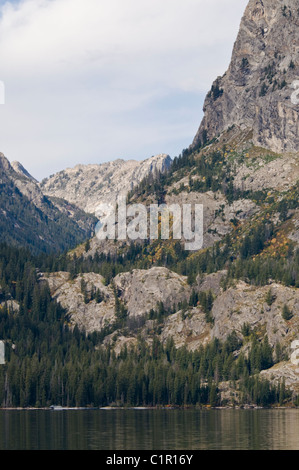 Teton Range Mountains, Ansichten von Jenny Lake, Mt. St. John, hängenden Canyon, Rockchuck Peak, Grand-Teton-Nationalpark, Wyoming, USA Stockfoto