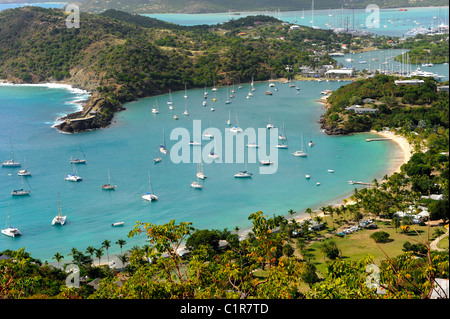 Blick auf English Harbour von Shirley Heights St. Johns Antigua Karibik Kreuzfahrt NCL Stockfoto