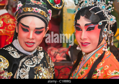 Chinesische Schauspieler hinter der Bühne in Bangkok, Thailand Stockfoto