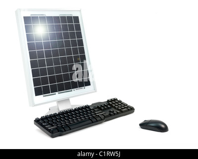 Ein Solar-Panel-desktop-Computer vor einem weißen Hintergrund isoliert Stockfoto