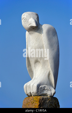 "Mythische südamerikanischen Vogel". Skulptur von Gordon Young. Tern-Projekt. Morecambe, Lancashire, England, Vereinigtes Königreich, Europa. Stockfoto