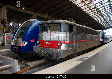 BB-Klasse 16000, 116041, elektrische Lokomotive, Sncf, 25Kv Wechselstrom, MTE, Paris Gare du Nord Stockfoto
