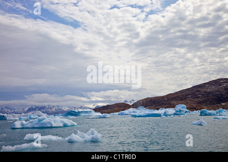 Eis-Labyrinth im Sermilik Fjord, Ostgrönland Stockfoto