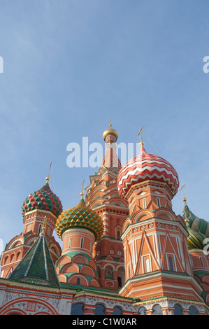 Kathedrale des Schutzes der Allerheiligsten Gottesgebärerin auf dem Graben (Собор Покрова пресвятой Богородицы, что на Рву) auf dem Roten Platz Stockfoto