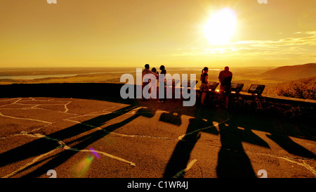 Schönen Sonnenuntergang vom King Mountain Lookout, Quebec Gatineau Park. Stockfoto