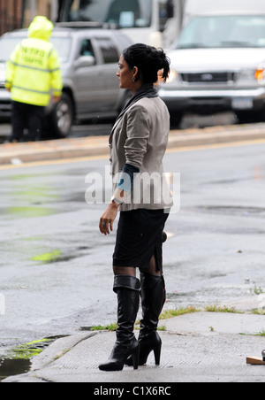 Archie Panjabi filmt Szenen für "The Good Wife" New York City, USA - 28.08.09 Stockfoto