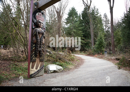 Totem am Museum für Anthropologie an der University of British Columbia - Vancouver BC, Kanada Stockfoto