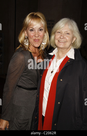 Heather Harlan Randall und Joanne Woodward The Public Theater und Labyrinth Theater Company präsentieren die Premiere des Stockfoto