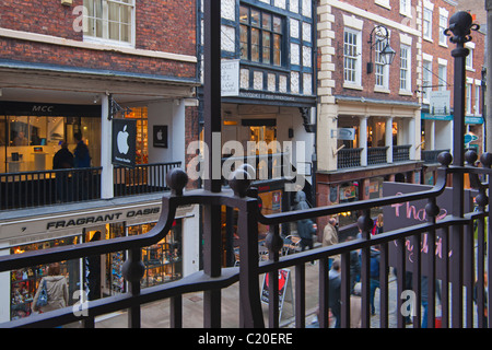 Chester Stadtzentrum Reihen Arcade, England, März 2011 Stockfoto