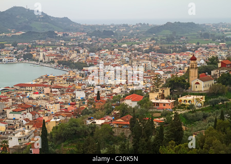 Eine hohe Aussicht auf die Hauptstadt Stadt Zakynthos Island, Griechenland Stockfoto