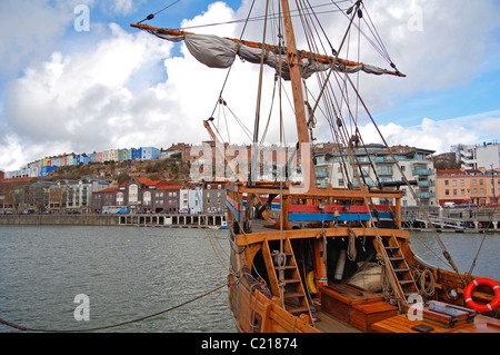 Bug des Schiffes Matthew vertäut im Hafen von Bristol Stockfoto