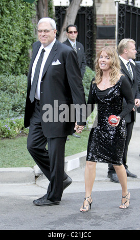 Coach Phil Jackson der LA Lakers, an der Hochzeit von Kloe Kardashian und LA Lakers forward Lamar Odom im Bel Air estate Stockfoto