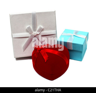 viel Boxen für Geschenke, die isoliert auf weißem Hintergrund Stockfoto