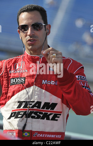 Helio Castroneves, Fahrer des Teams Penske Dallara Honda IRL IndyCar Reihe Firestone Indy 300 - Praxis Homestead, Florida Stockfoto