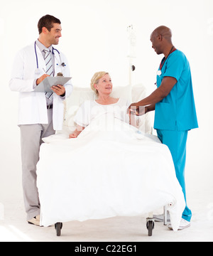 Gruß Patient Chirurg Stockfoto