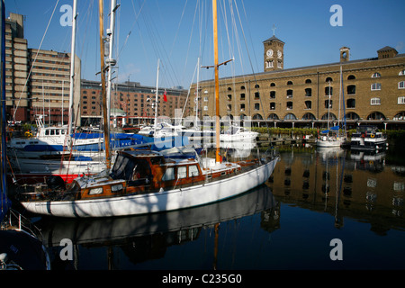 Elfenbein Haus im St Katharine Dock, Wapping, London, UK Stockfoto