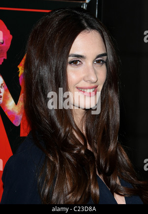 PAZ VEGA CAT RUN PREMIERE HOLLYWOOD LOS ANGELES Kalifornien USA 29. März 2011 Stockfoto