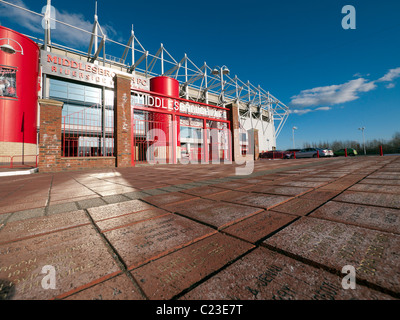 Die Ziegel gehen und Ayresome Park Gates, das Riverside Stadium, Middlesbrough Heimat von Middlesbrough Football Club Stockfoto