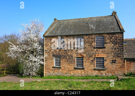 Worsbrough Mühlenmuseum, eine 17. Jahrhundert arbeiten Wasser angetrieben Mais Mühle, Worsbrough Brücke, Barnsley, South Yorkshire, England, UK. Stockfoto