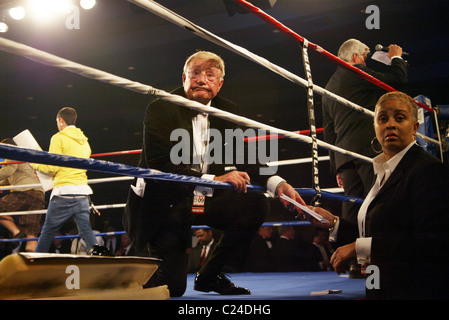 Herr Baseball Charlie Brontman 20. Jahrestag der Fight Night. Fight Night Parade of Legends enthält Gerry Cooney, James Stockfoto