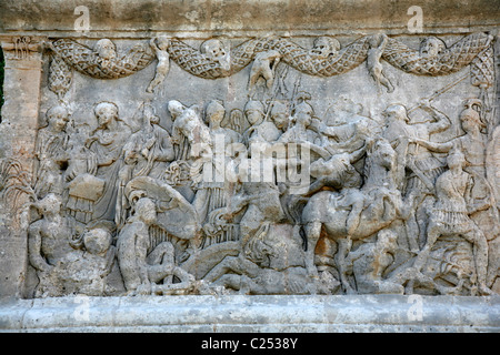 Detail, Les Antiques archäologische Stätte in der Nähe von St Remy de Provence, gegründet du Rhône, Provence, Frankreich. Stockfoto